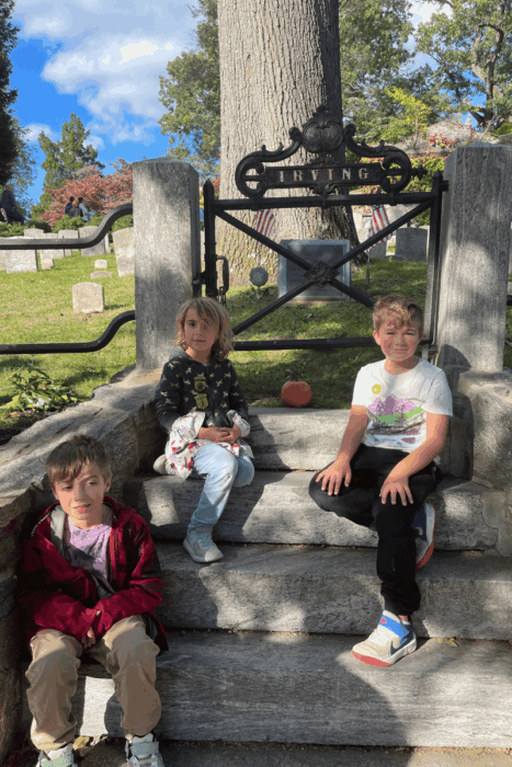 Sleepy Hollow with Kids, Sleepy Hollow Cemetery, Sleepy Hollow Grave Yard, Sleepy Hollow NY, Things to do Sleepy Hollow