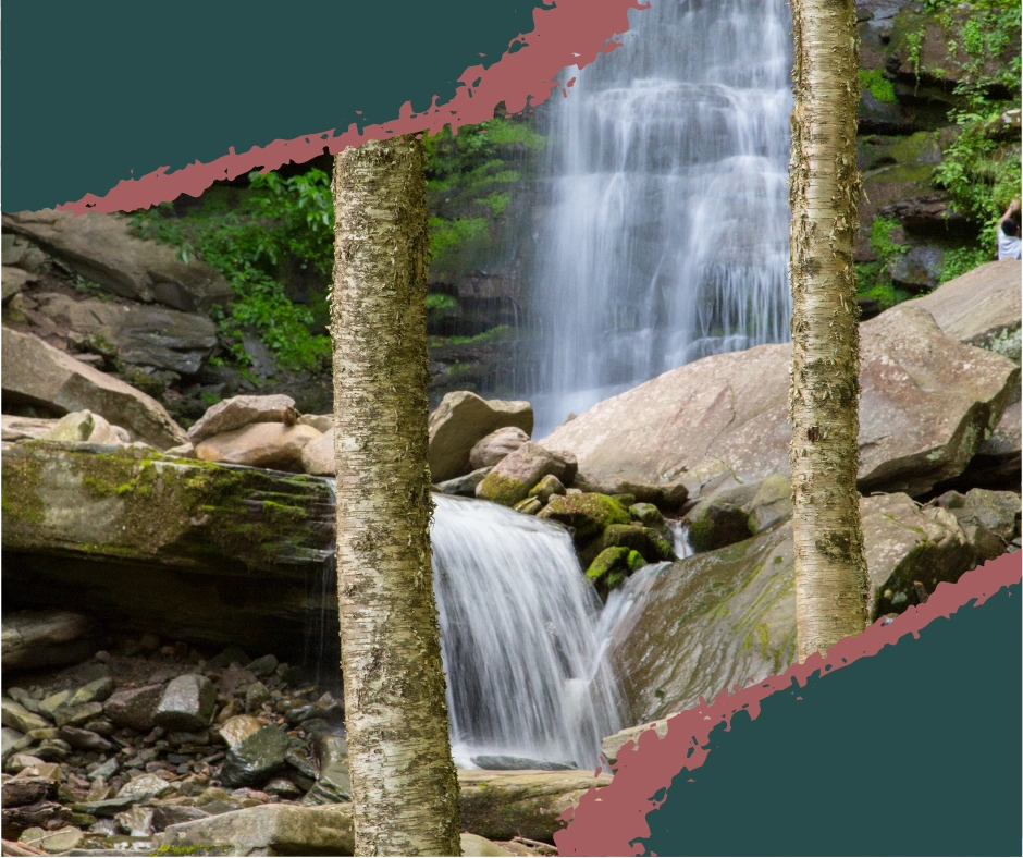 Kaaterskill Falls cascading over rocky cliffs in the Catskill Mountains. Kaaterskill Falls, Catskills, Catskill waterfalls, tallest waterfall in New York, Catskills hiking, scenic waterfalls NY, things to do in the catskill mountains, things to do in the catskills, hiking in the catskills, catskills with kids, things to do in catskill ny.